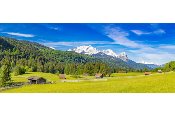 Idyllischer Zugspitzblick | Seitenverhältnis 2,5:1