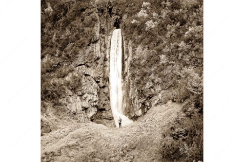 Partnachfall im Reintal im Wettersteingebirge - Beeindruckt - Seitenverhältnis 1:1 - Wasserfall im Wetterstein - weitere Infos unter https://www.kriner-weiermann.de