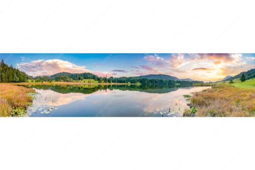 Sonnenuntergang am Geroldsee mit Wettertstein und Wank - Harmonie - Seitenverhältnis 4:1 - Abendstimmung am Geroldsee - weitere Infos unter https://www.kriner-weiermann.de