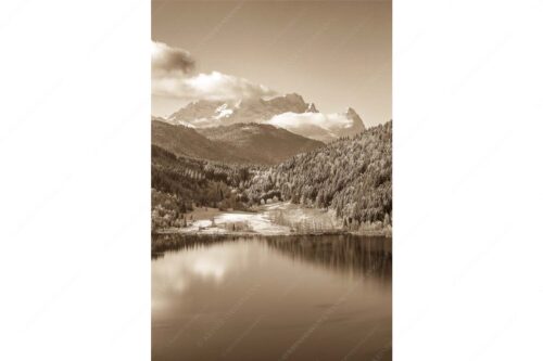 Erster Schnee am Barmsee mit Blick zum Zugspitzmassiv - Hinterm Barmsee - Seitenverhältnis 2:3 - Alpspitze Zugspitze und Waxenstein - weitere Infos unter https://www.kriner-weiermann.de