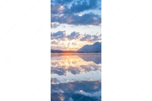 Herrliche Spiegelung bei aufgehender Sonne am Barmsee - Spiegelsaal - Seitenverhältnis 1:2 - Morgenstimmung am Barmsee - weitere Infos unter https://www.kriner-weiermann.de