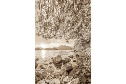 Blick über den Walchensee mit Insel Sassau zum Sonnenuntergang im Estergebirge - Fenster zum See - Seitenverhältnis 2:3 - Walchensee Insel Sassau mit Estergebirge - weitere Infos unter https://www.kriner-weiermann.de